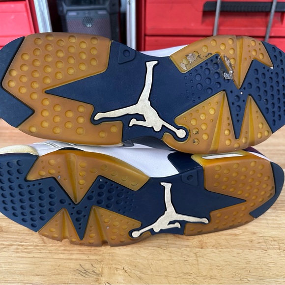 Air Jordan 6 size 11.5 - Picture 5 of 6